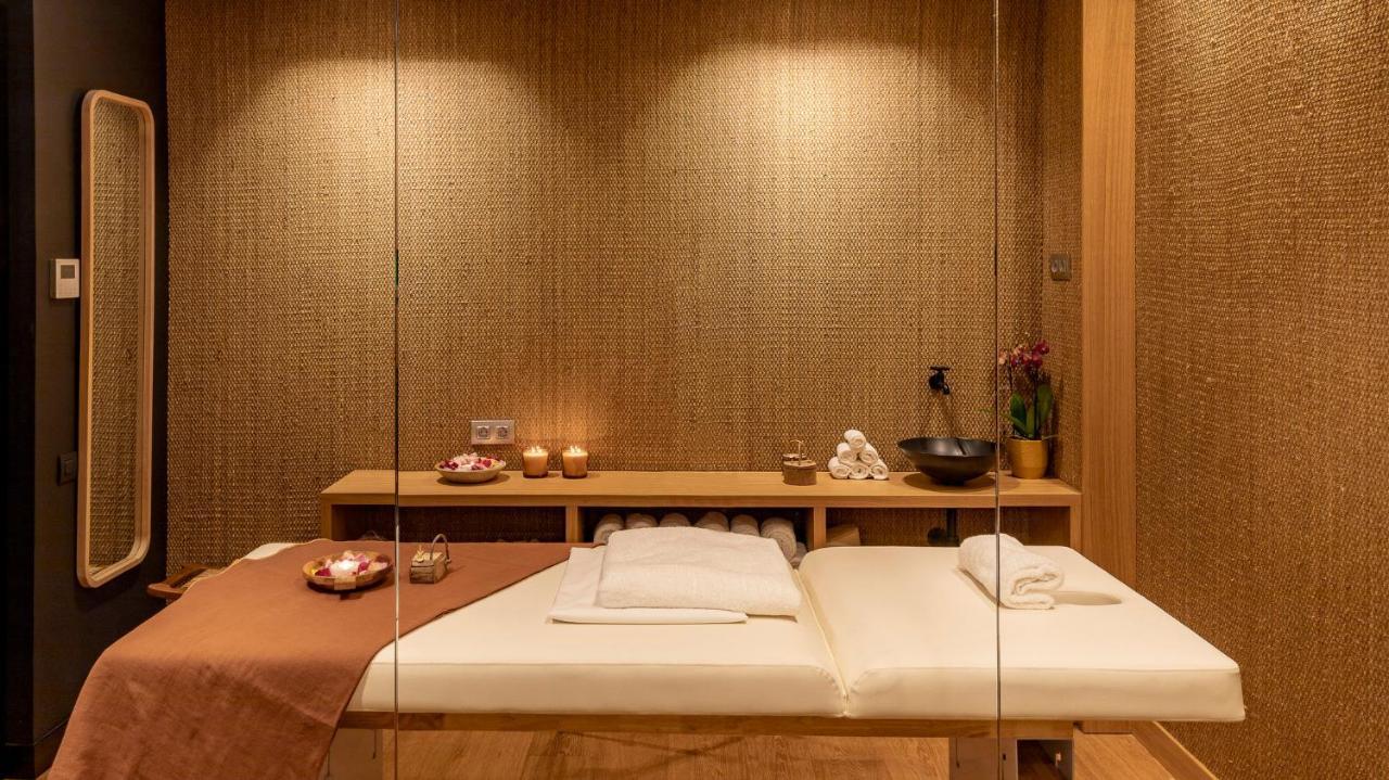 Hotel Casa Sagnier Barcelona Zewnętrze zdjęcie A treatment room at a spa